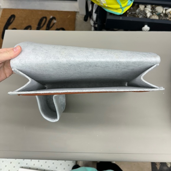 bedside caddy - Picture 2 of 5